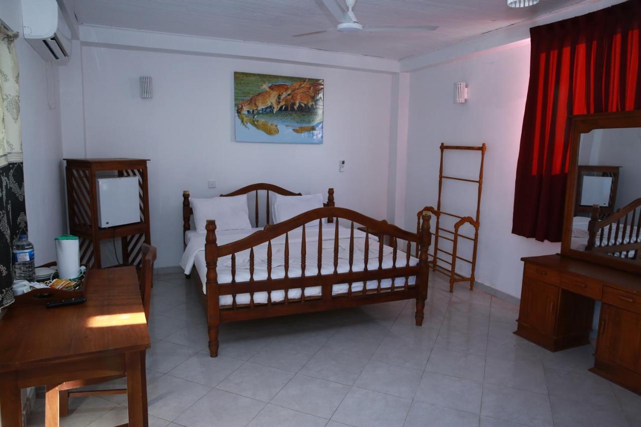 Hotel Mirissa Heights Esterno foto