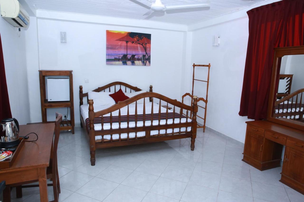 Hotel Mirissa Heights Esterno foto